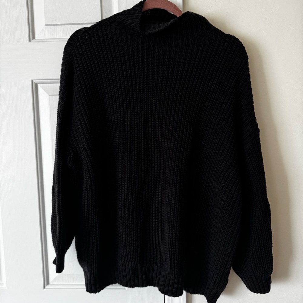 American Eagle Black Knit Turtleneck Sweater